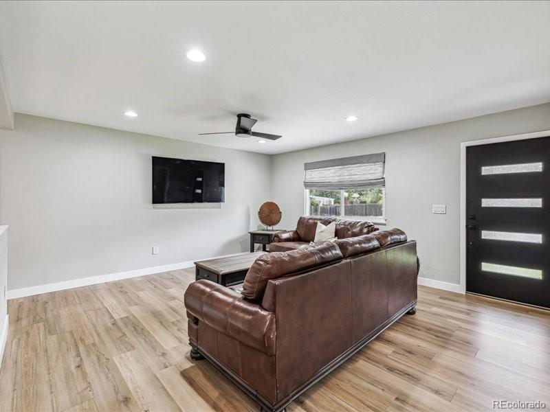 MLS Image #9 for 1333 w peakview avenue,littleton, Colorado