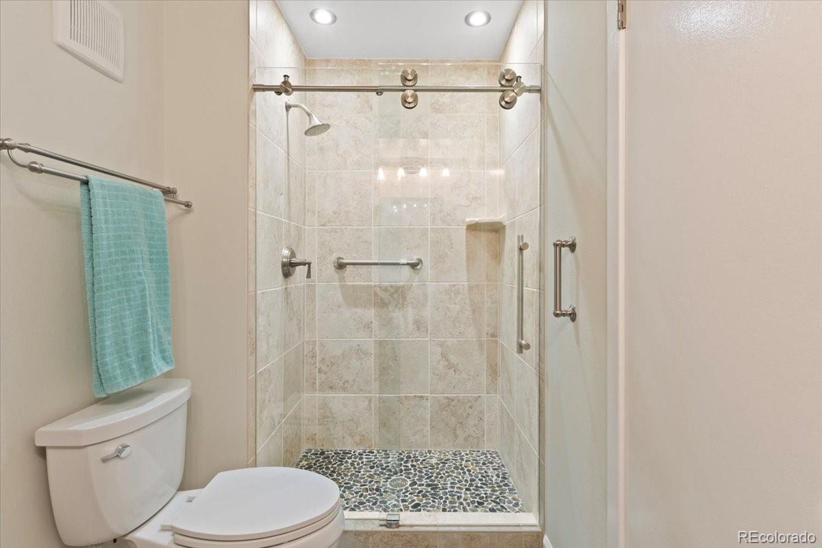 MLS Image #23 for 534 e 7th avenue,denver, Colorado
