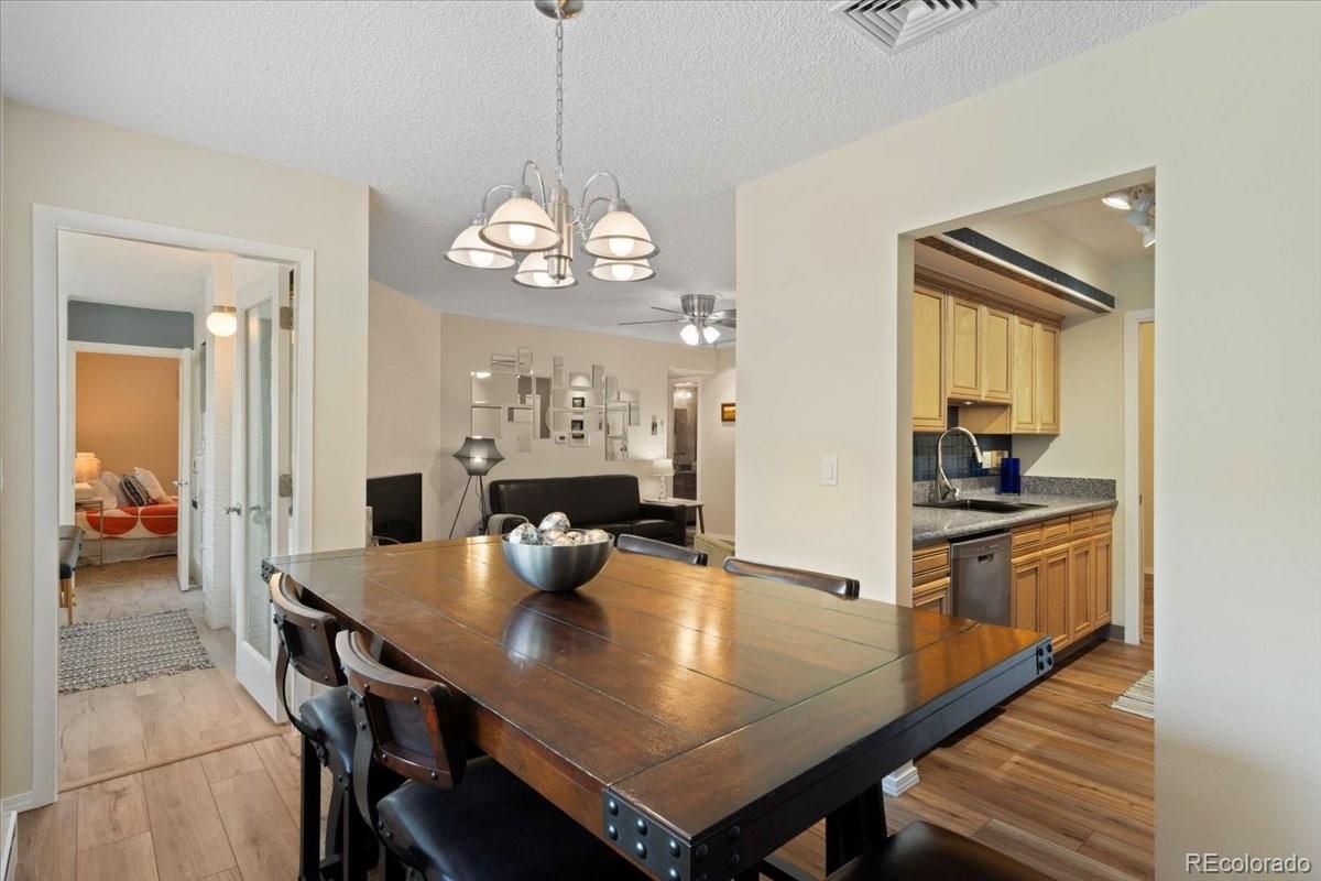 MLS Image #3 for 534 e 7th avenue,denver, Colorado