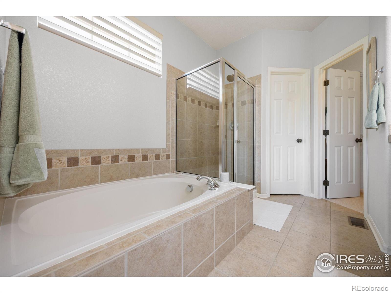 MLS Image #23 for 4444  fireweed trail,broomfield, Colorado