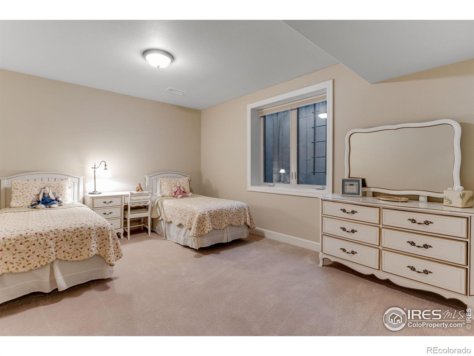 MLS Image #35 for 7992  rising sun court,windsor, Colorado