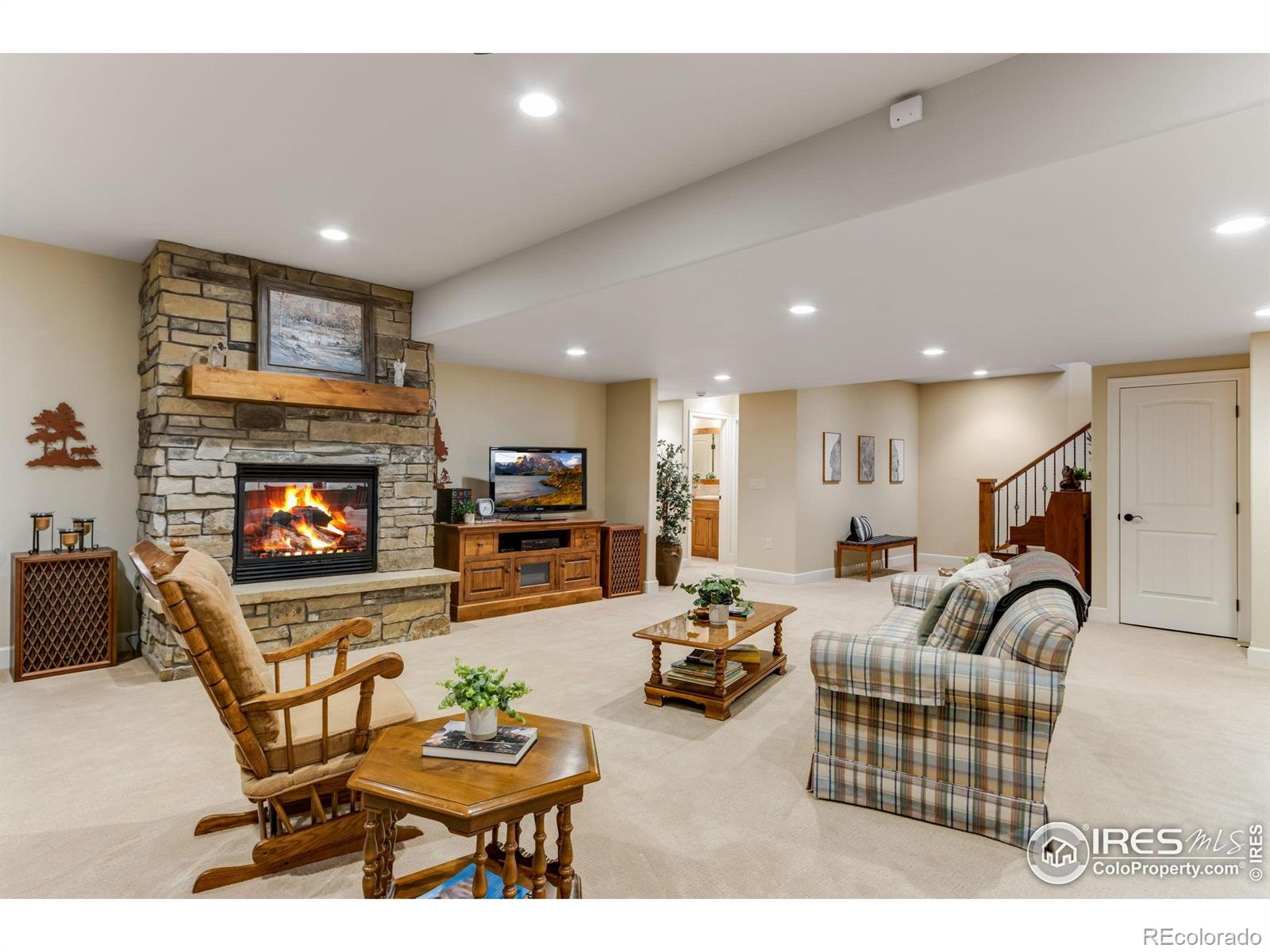 MLS Image #37 for 7992  rising sun court,windsor, Colorado