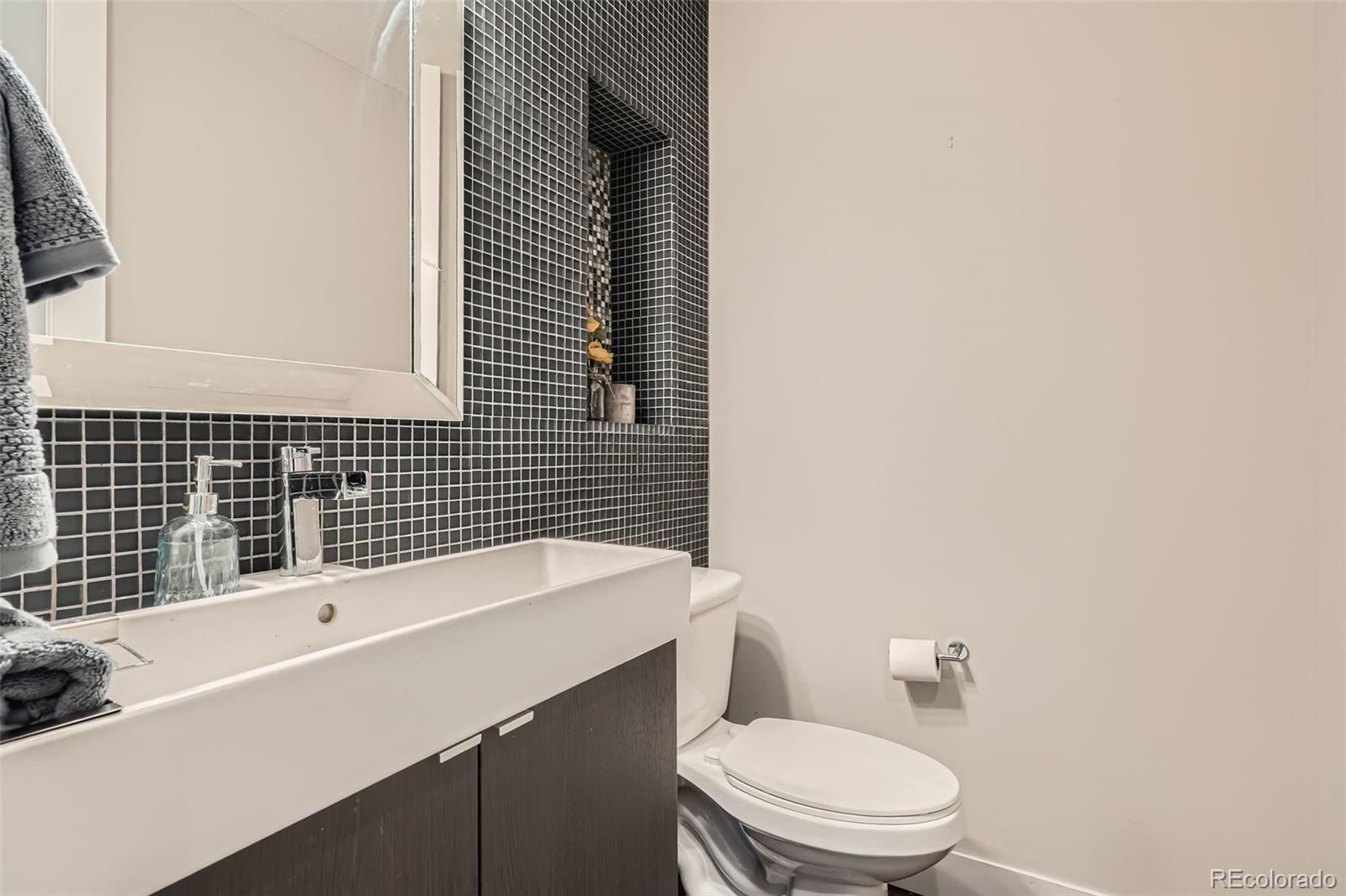 MLS Image #12 for 1819 w 32nd avenue,denver, Colorado
