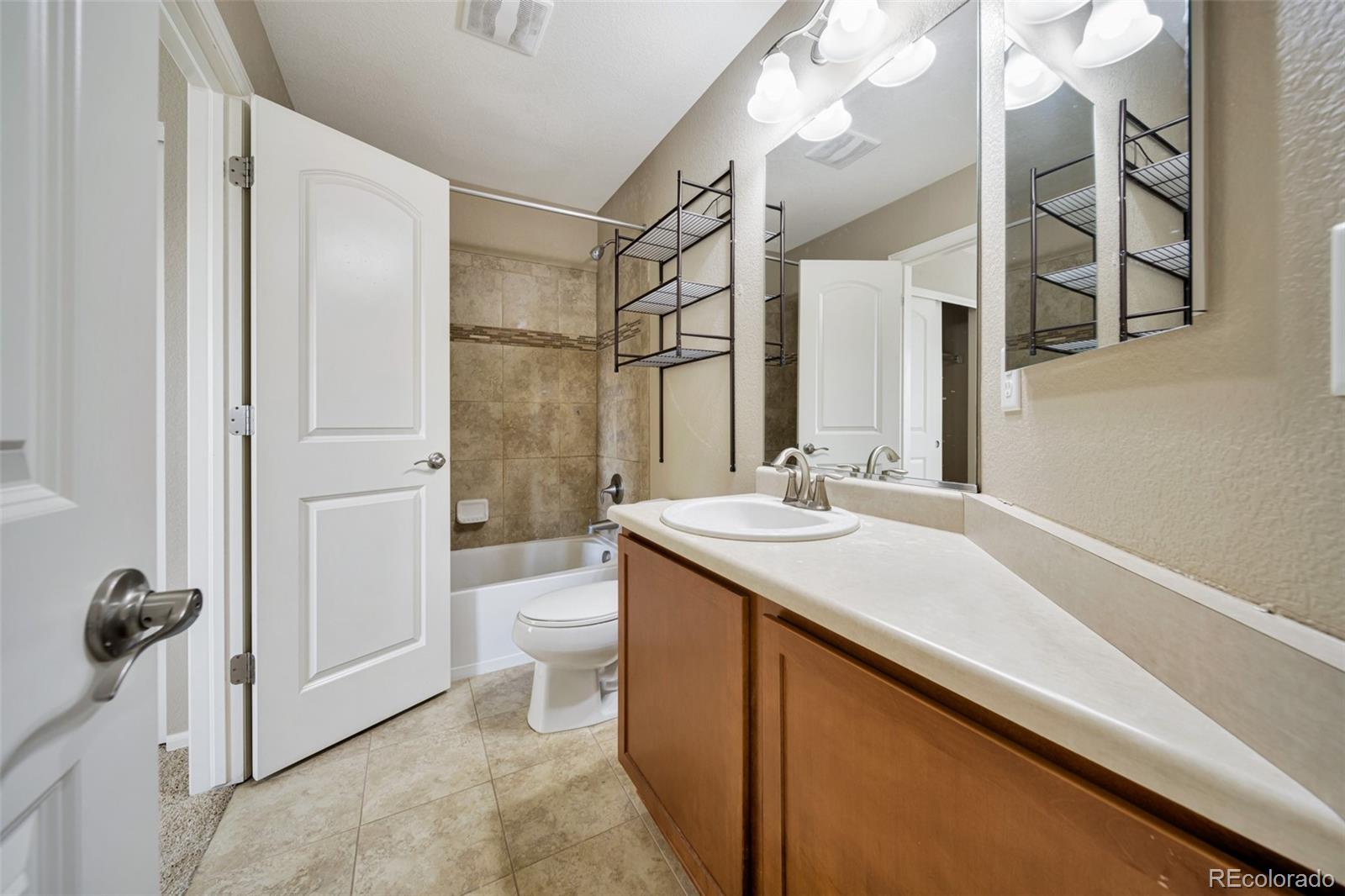 MLS Image #10 for 16643 e 101st avenue,commerce city, Colorado