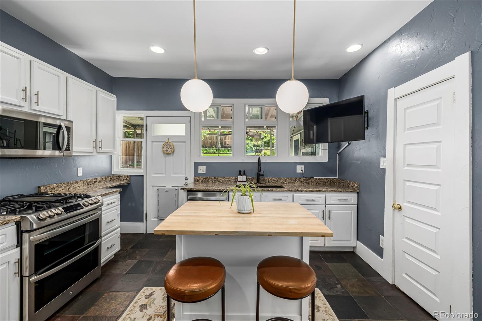 MLS Image #6 for 3116 s lincoln street,englewood, Colorado