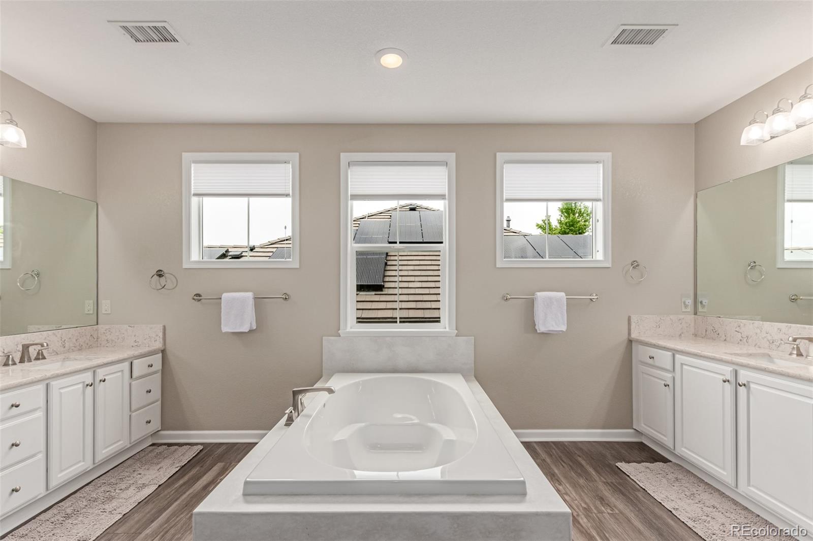 MLS Image #20 for 8993  stonecrest way,highlands ranch, Colorado