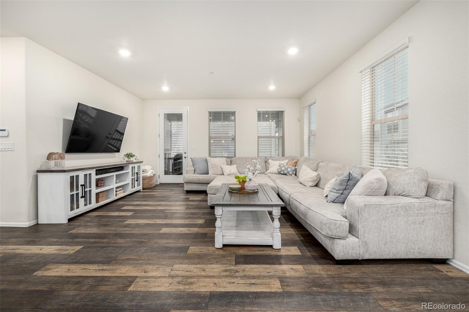 MLS Image #5 for 9723  bennett peak street,littleton, Colorado