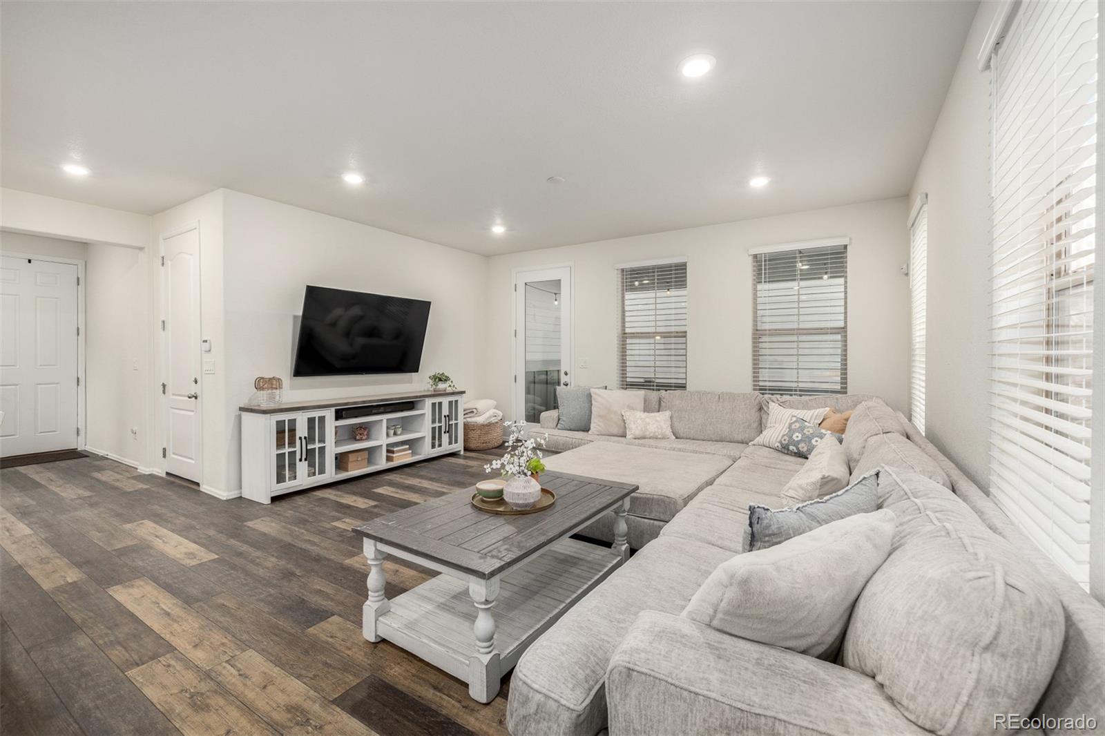 MLS Image #6 for 9723  bennett peak street,littleton, Colorado