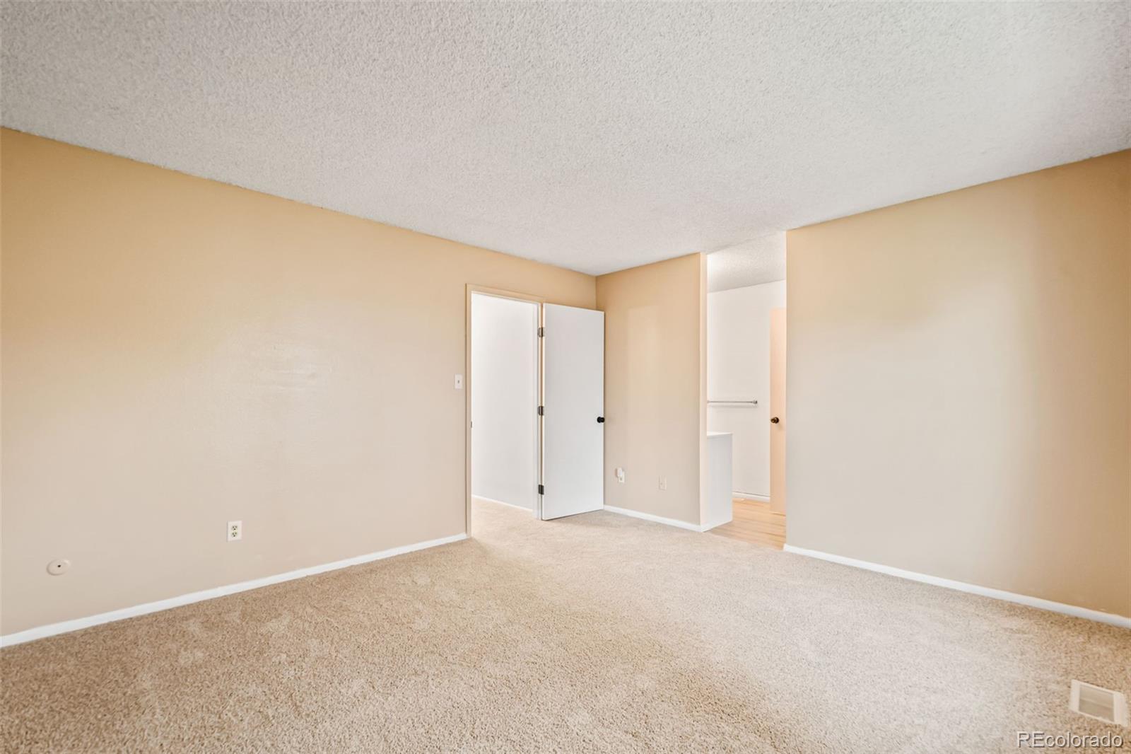 MLS Image #26 for 10311 e evans avenue,aurora, Colorado