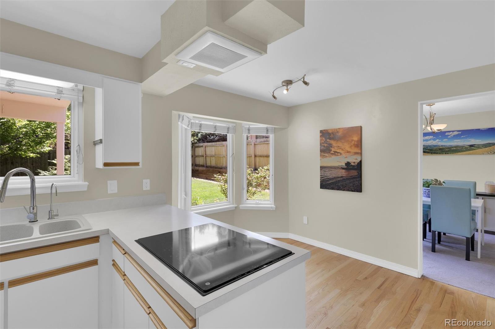 MLS Image #10 for 7504 e jefferson drive,denver, Colorado