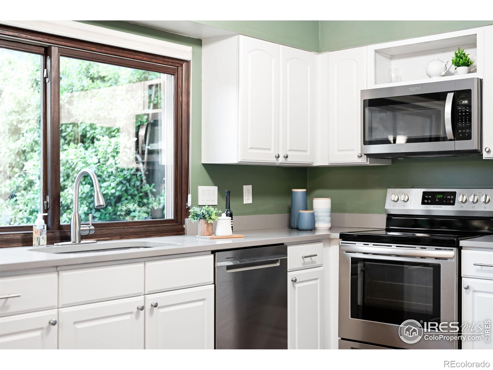 MLS Image #11 for 93  benthaven place,boulder, Colorado