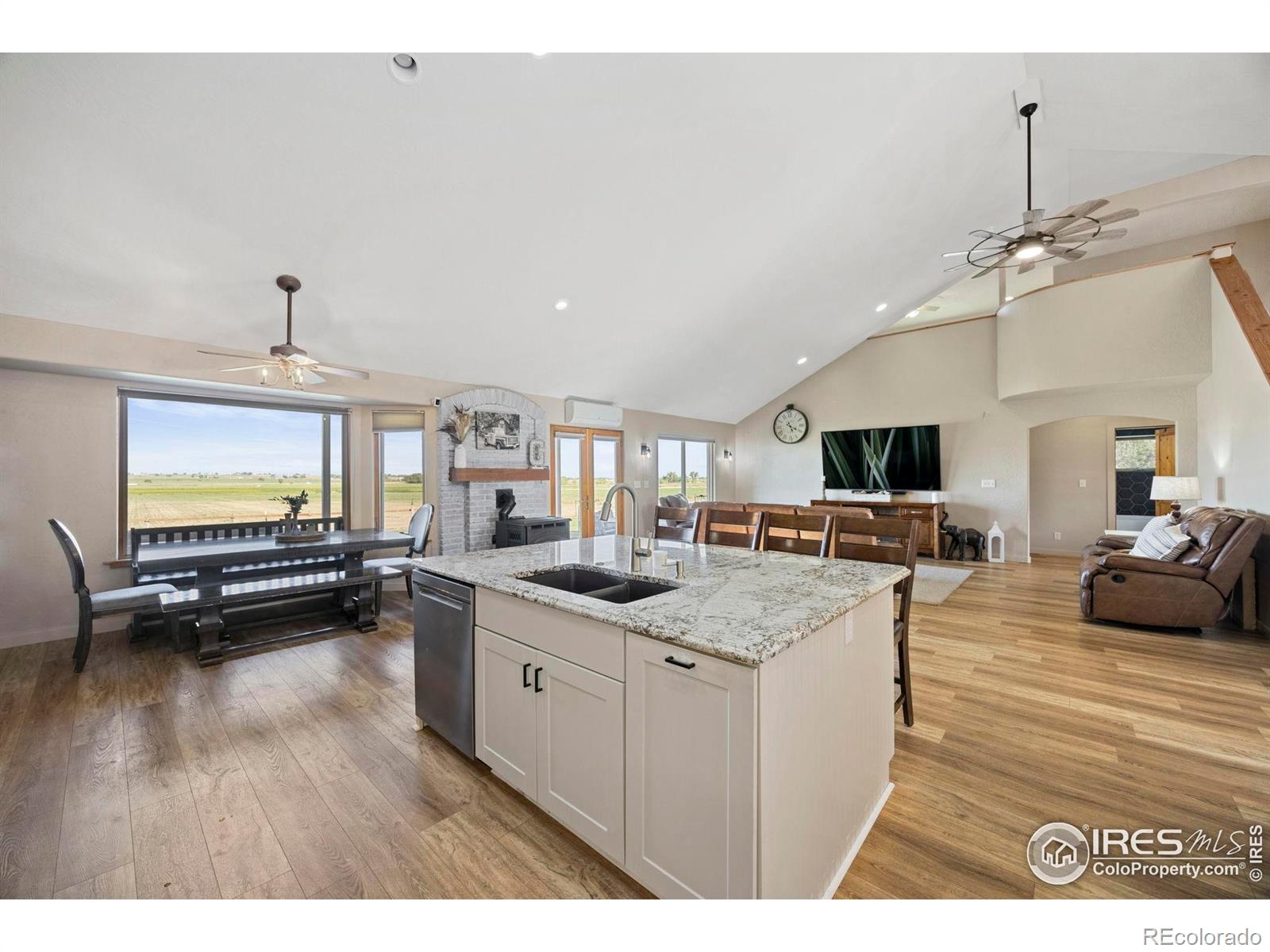 MLS Image #9 for 33820  county road 47 ,greeley, Colorado