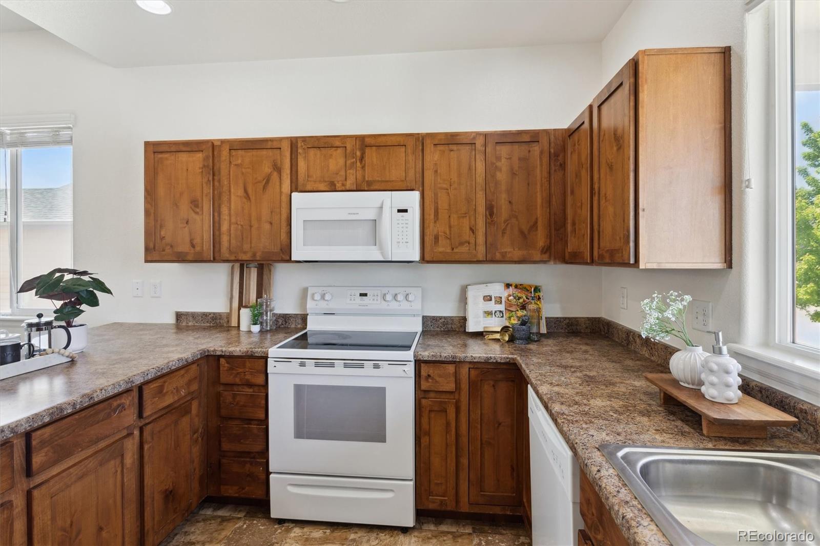 MLS Image #4 for 727  elk mountain drive,severance, Colorado