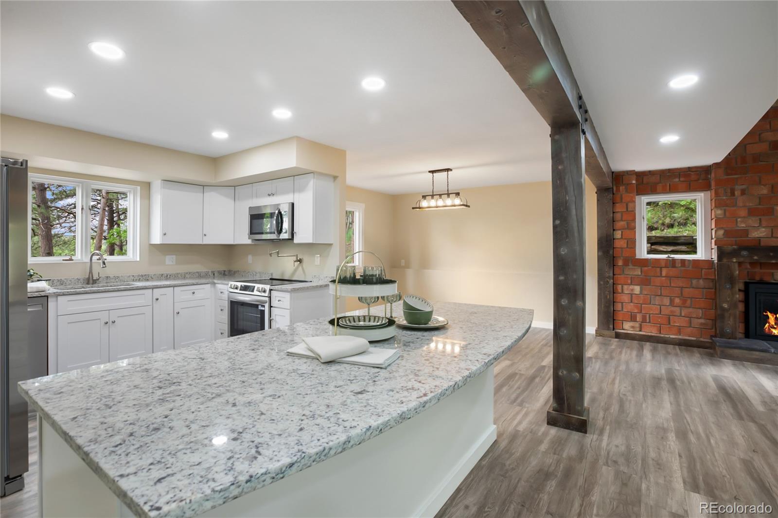 MLS Image #5 for 595  wintery circle,colorado springs, Colorado