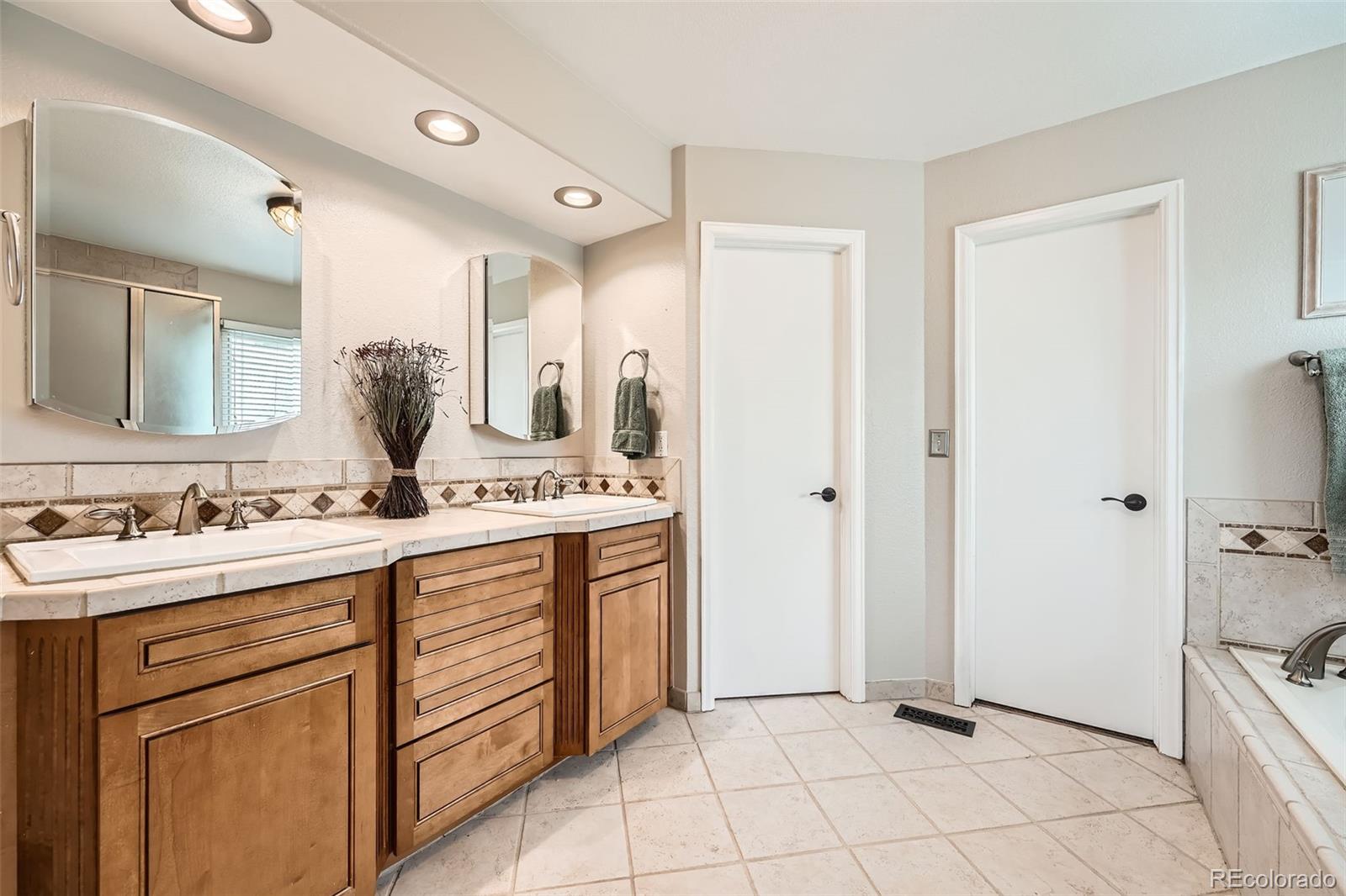 MLS Image #15 for 11522  pine grove lane,parker, Colorado