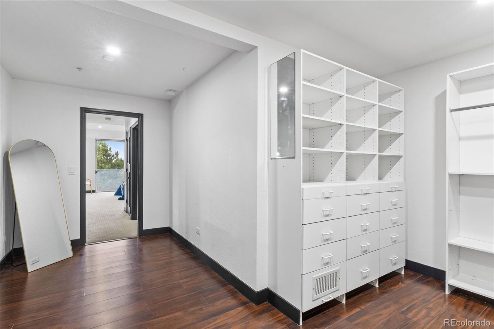 MLS Image #15 for 1900 e girard place,englewood, Colorado