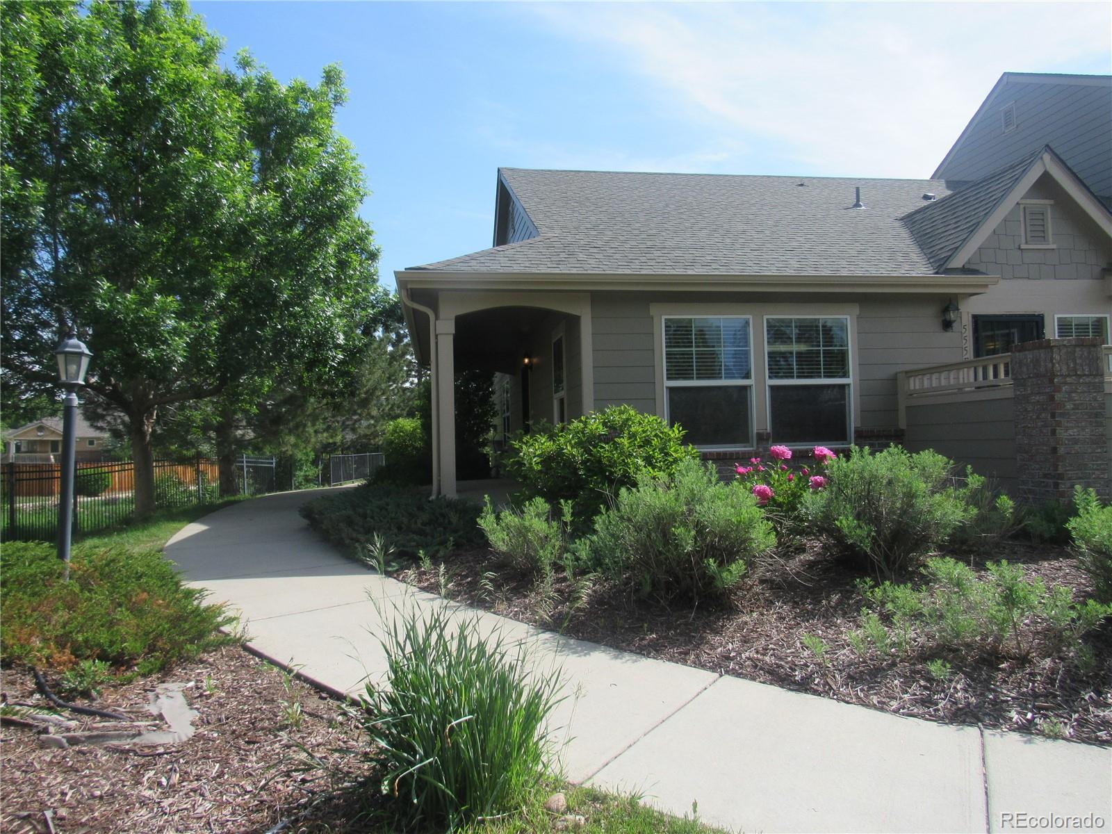 MLS Image #2 for 555  alton way,denver, Colorado