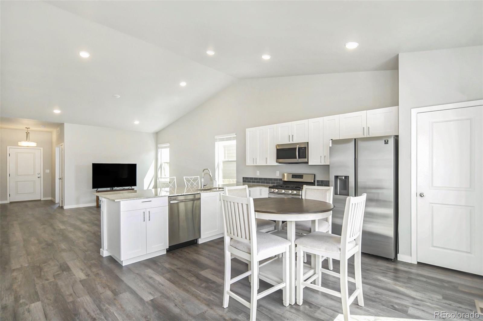MLS Image #7 for 502  pronghorn court,wiggins, Colorado