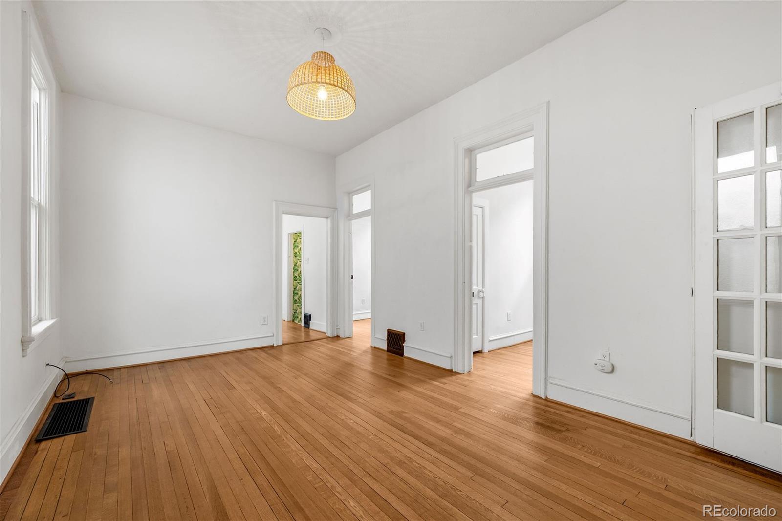 MLS Image #5 for 2841  stout street,denver, Colorado