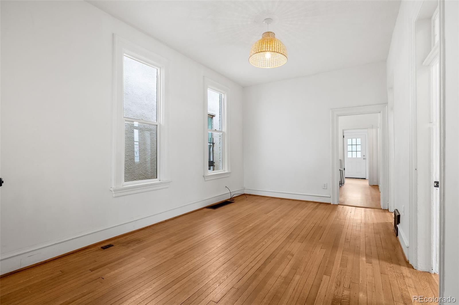 MLS Image #6 for 2841  stout street,denver, Colorado