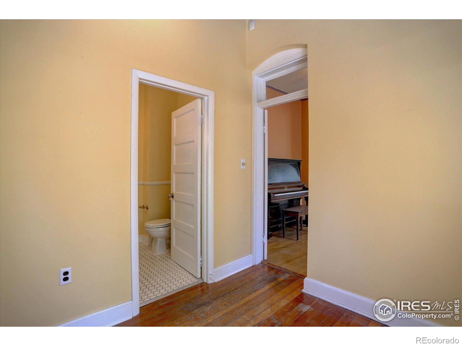 MLS Image #13 for 1315  gaylord street,denver, Colorado