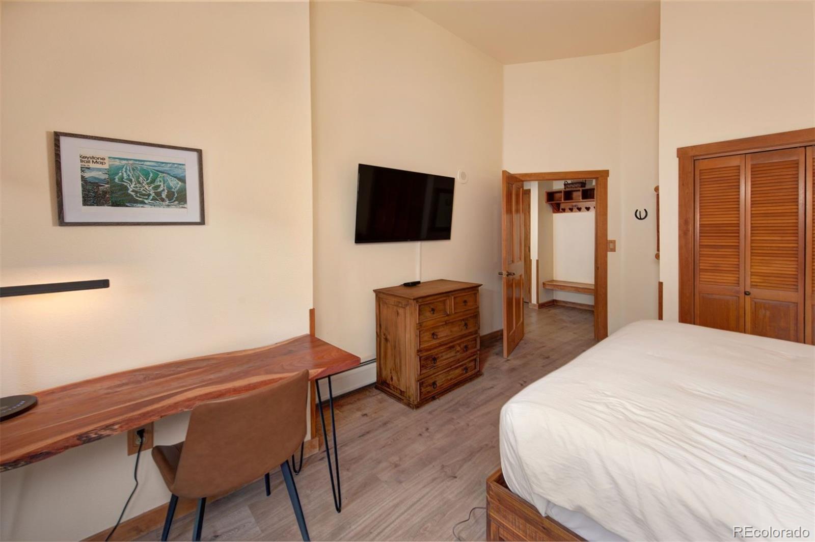 MLS Image #18 for 91  river run road,keystone, Colorado