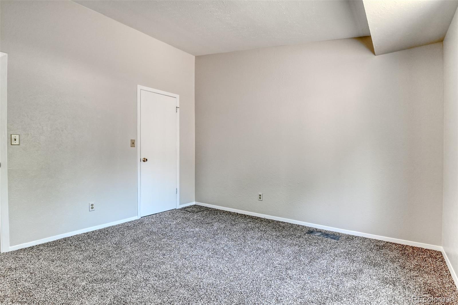 MLS Image #14 for 1419  territory trail,colorado springs, Colorado