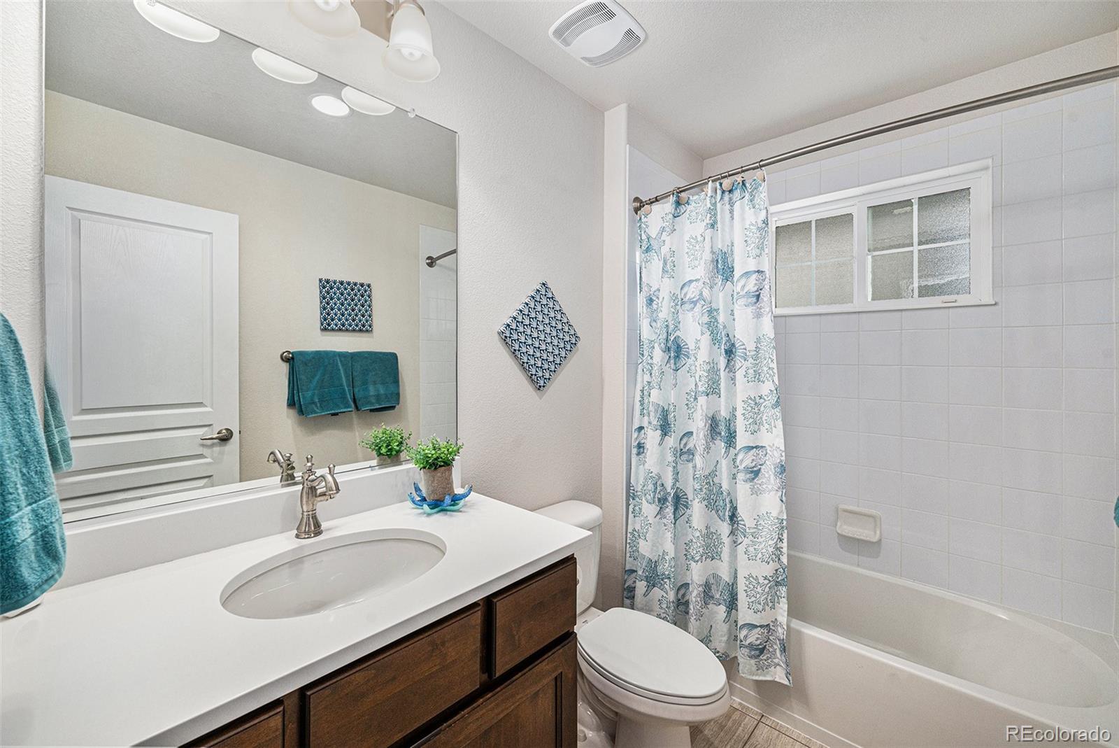 MLS Image #16 for 13942 w 87th drive,arvada, Colorado