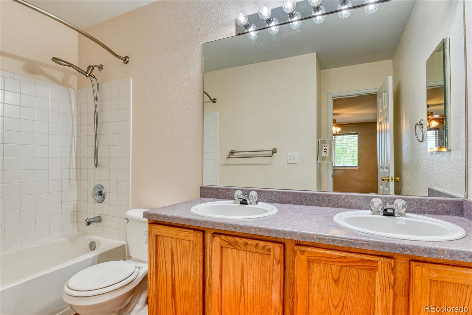 MLS Image #15 for 5831  moon ridge drive,colorado springs, Colorado