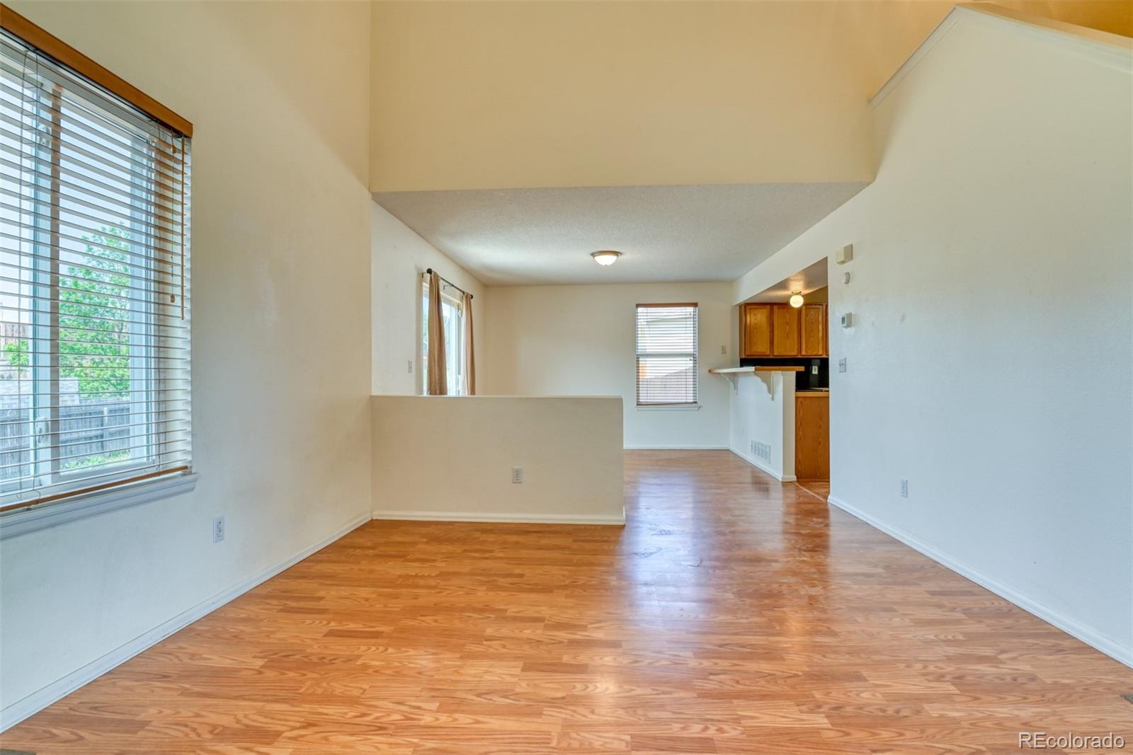 MLS Image #5 for 5831  moon ridge drive,colorado springs, Colorado