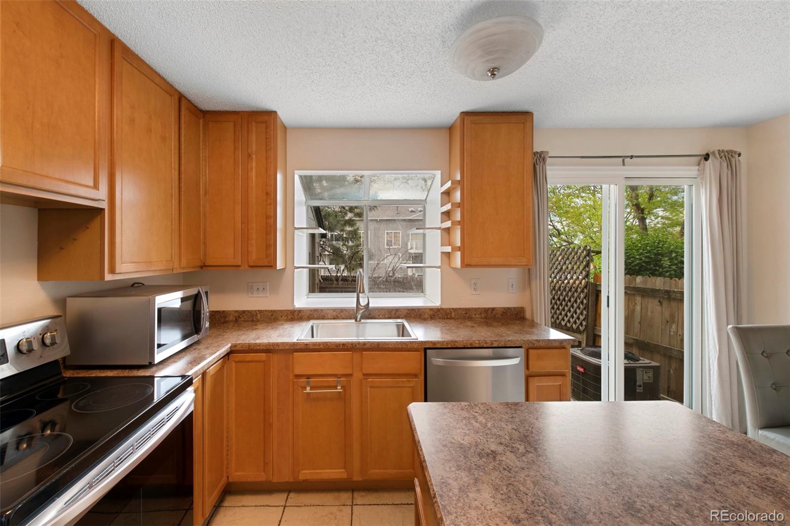 MLS Image #10 for 17151 e stanford avenue,aurora, Colorado