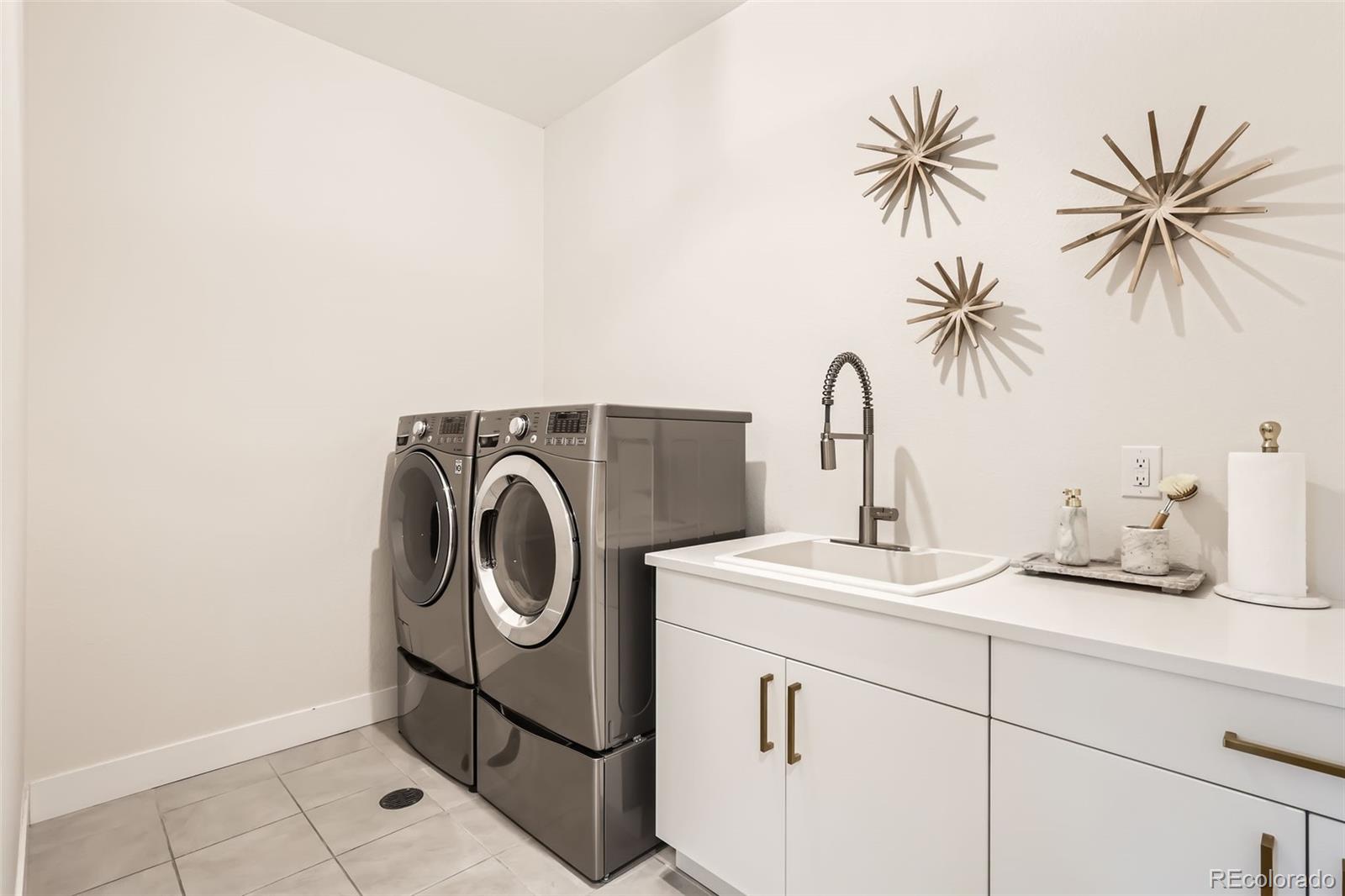 MLS Image #20 for 6058  beeler court,denver, Colorado