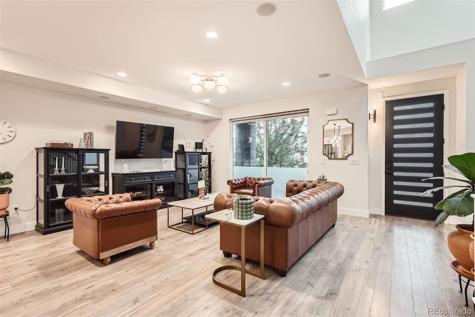 MLS Image #3 for 6058  beeler court,denver, Colorado