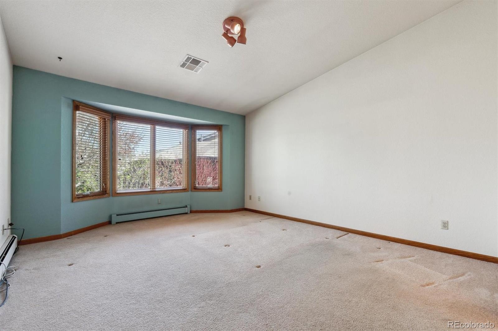 MLS Image #19 for 2010  46th avenue,greeley, Colorado
