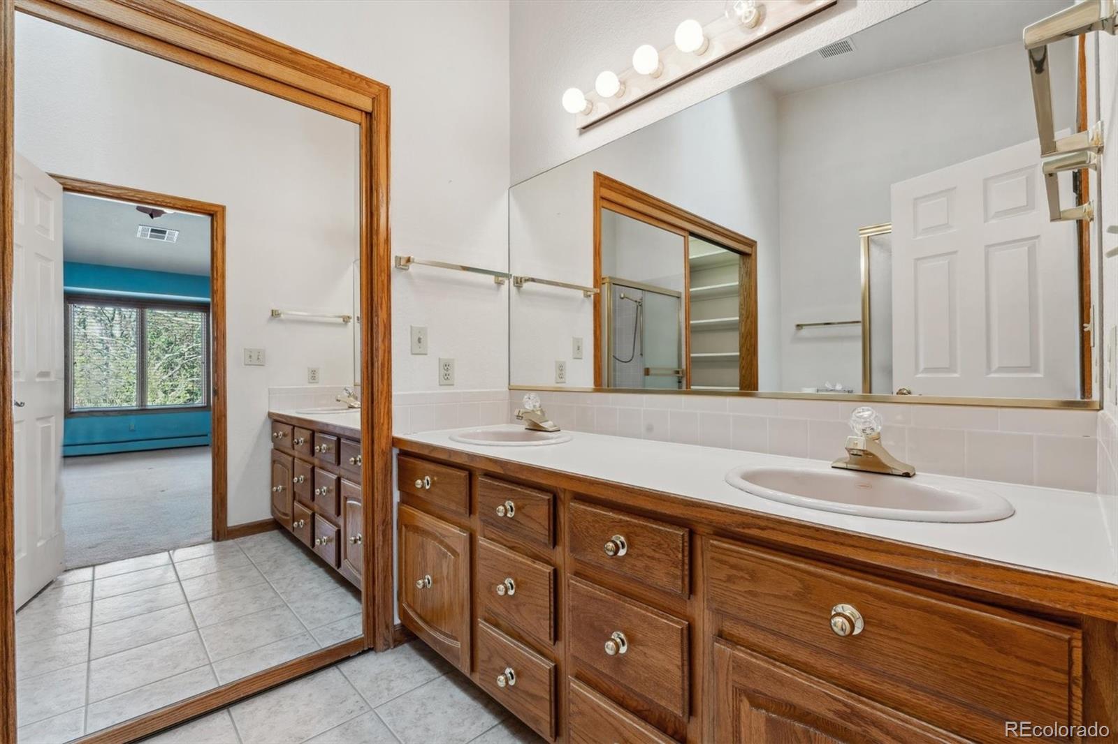MLS Image #20 for 2010  46th avenue,greeley, Colorado