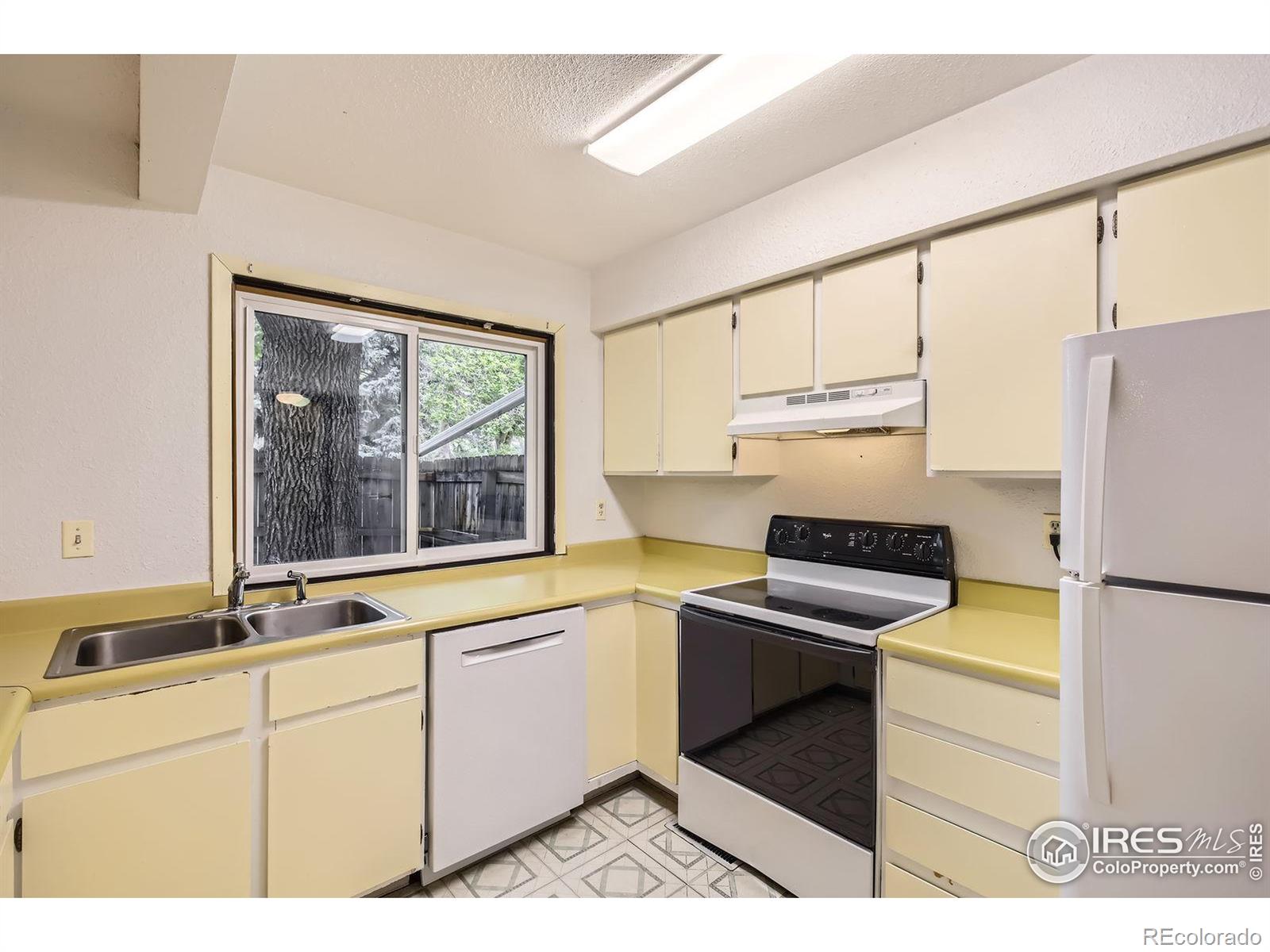 MLS Image #10 for 3024  ross drive,fort collins, Colorado
