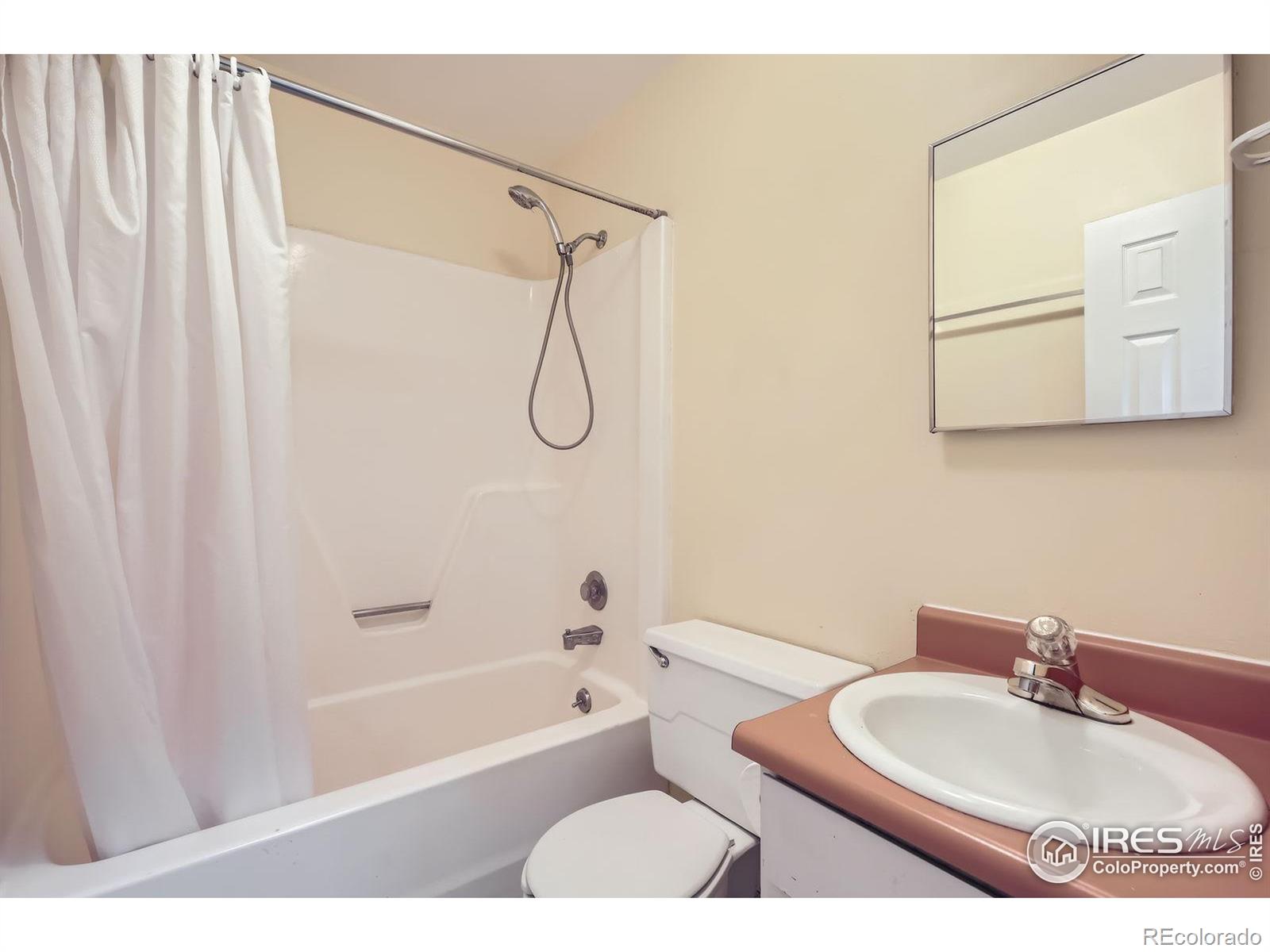 MLS Image #16 for 3024  ross drive,fort collins, Colorado