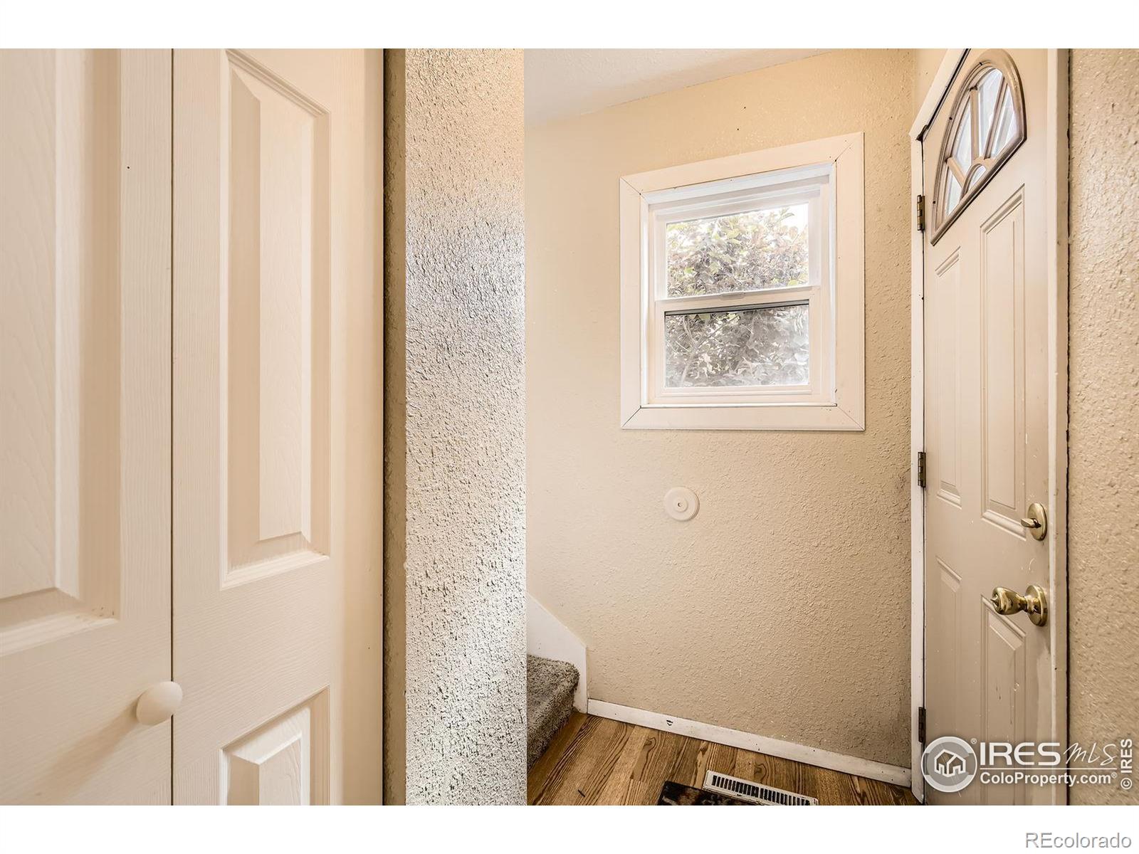 MLS Image #3 for 3024  ross drive,fort collins, Colorado