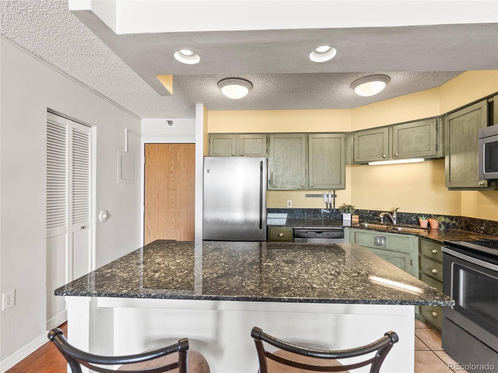 MLS Image #16 for 1301  speer boulevard,denver, Colorado