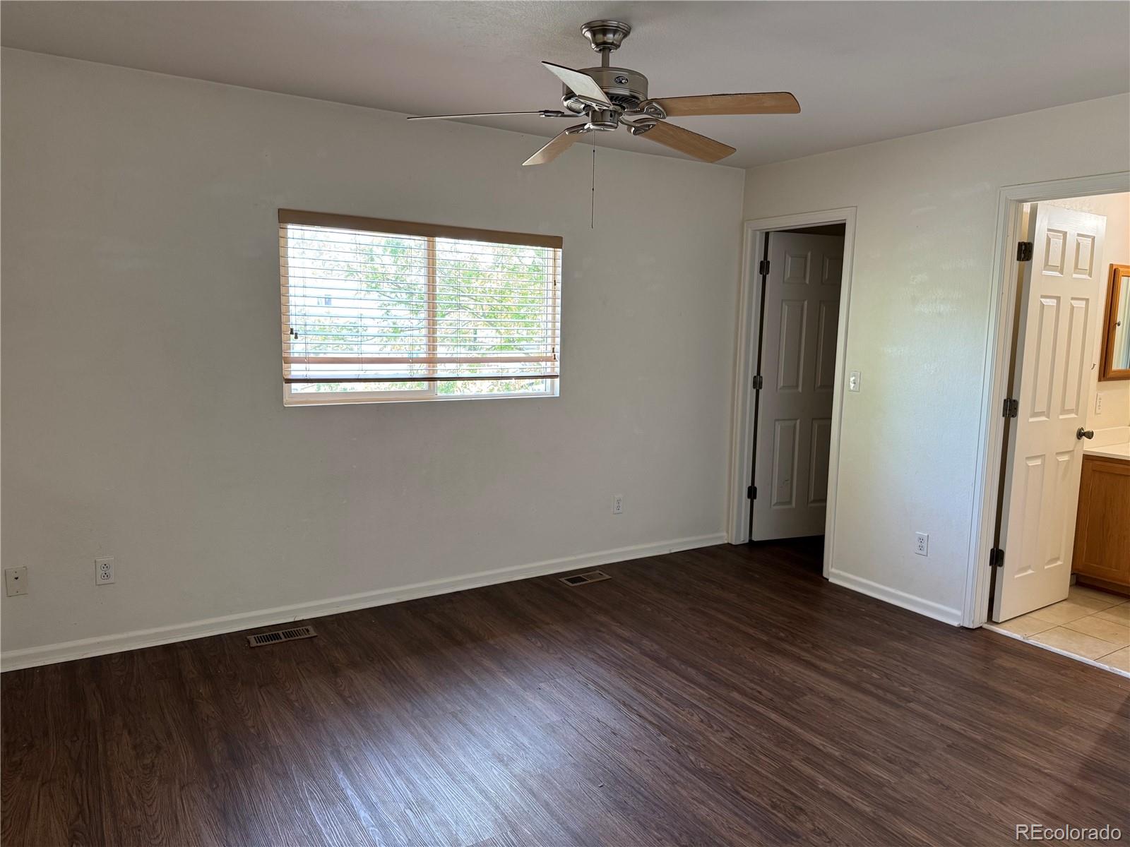 MLS Image #3 for 897  mockingbird lane,brighton, Colorado