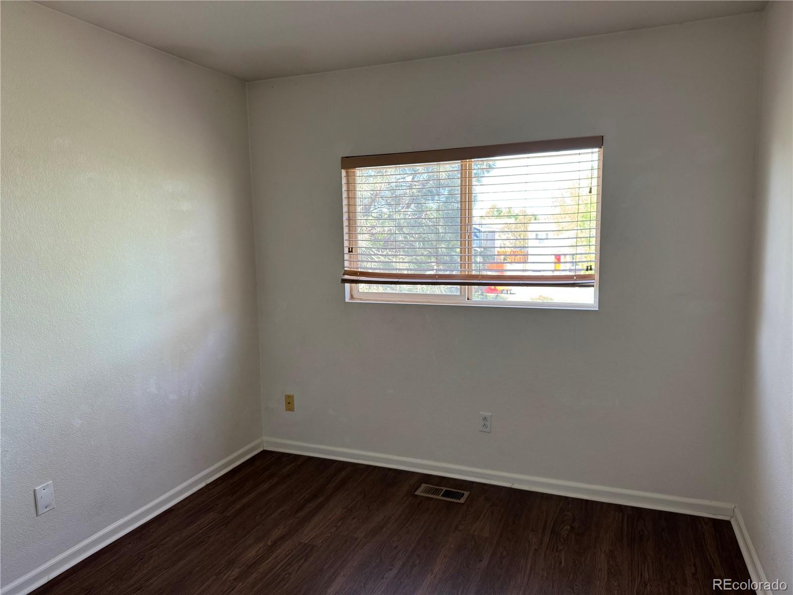 MLS Image #6 for 897  mockingbird lane,brighton, Colorado