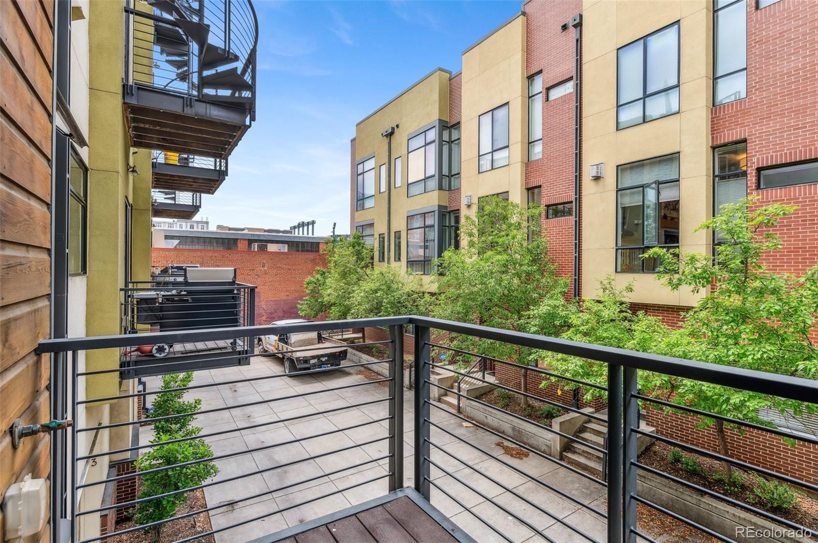 MLS Image #14 for 2325  walnut street 4,denver, Colorado