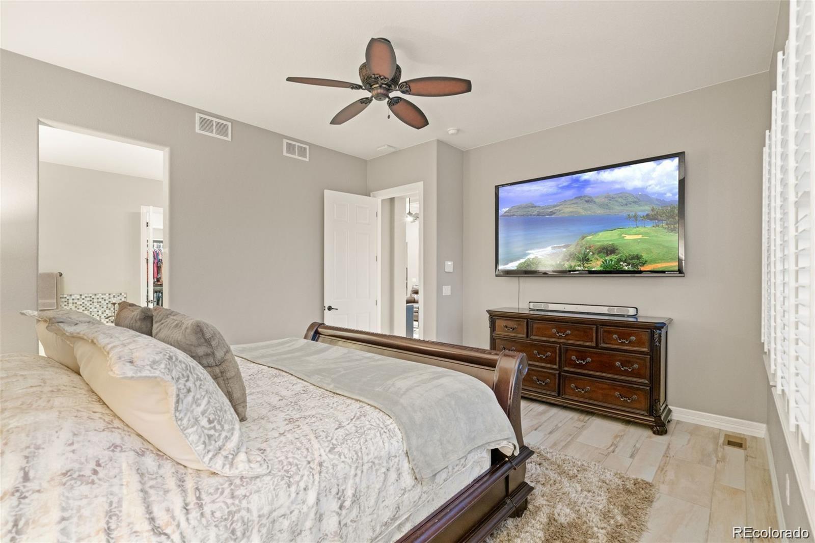 MLS Image #13 for 23696 e del norte place,aurora, Colorado