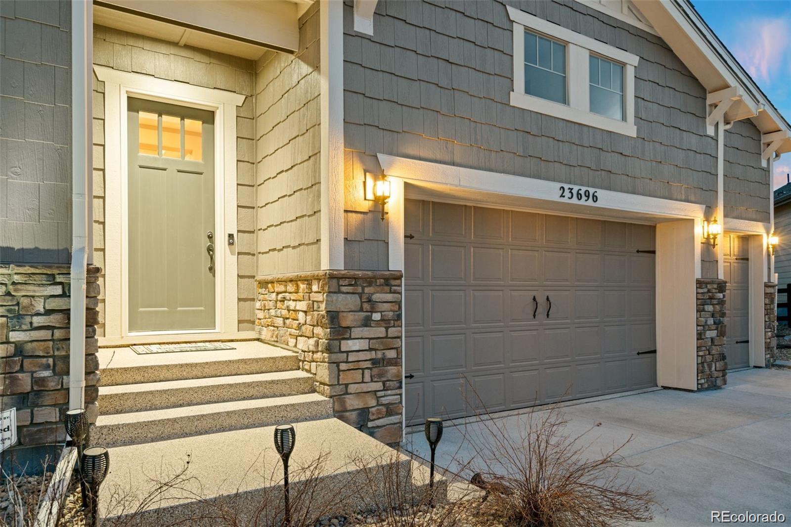 MLS Image #3 for 23696 e del norte place,aurora, Colorado