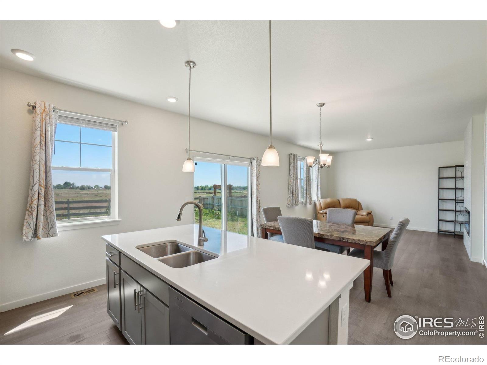 MLS Image #13 for 1800  vantage parkway,berthoud, Colorado