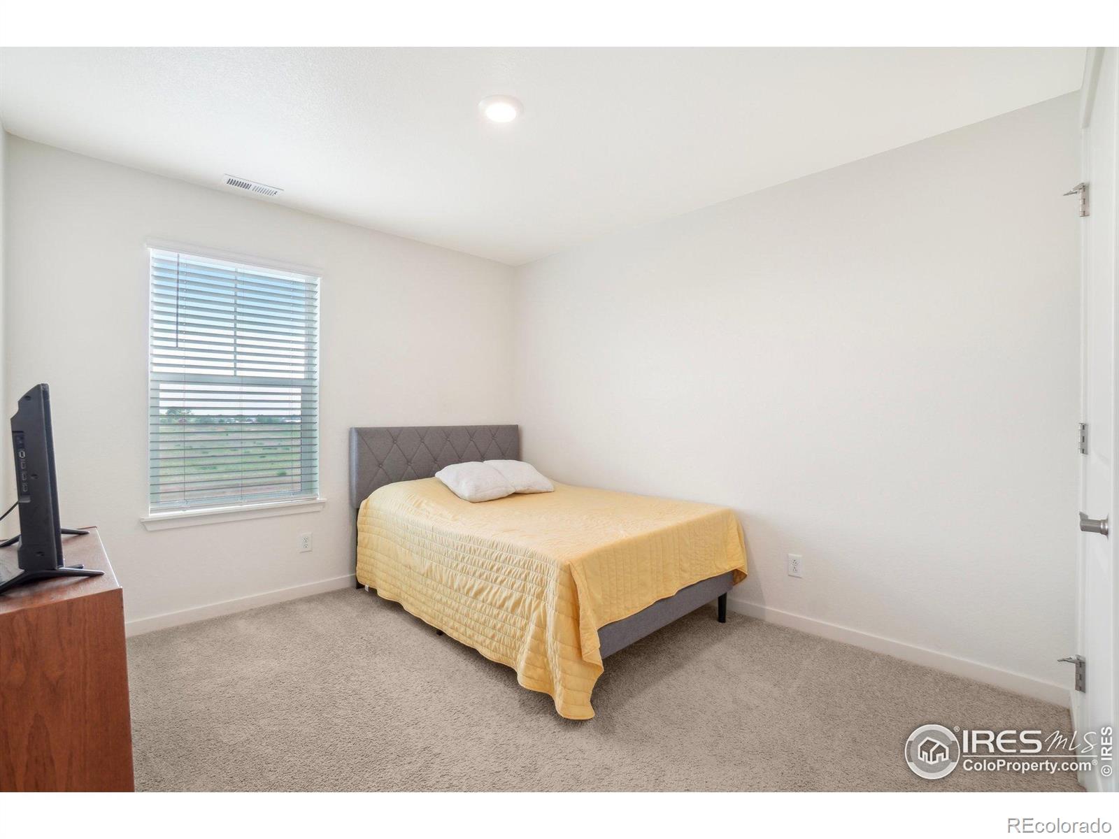 MLS Image #21 for 1800  vantage parkway,berthoud, Colorado