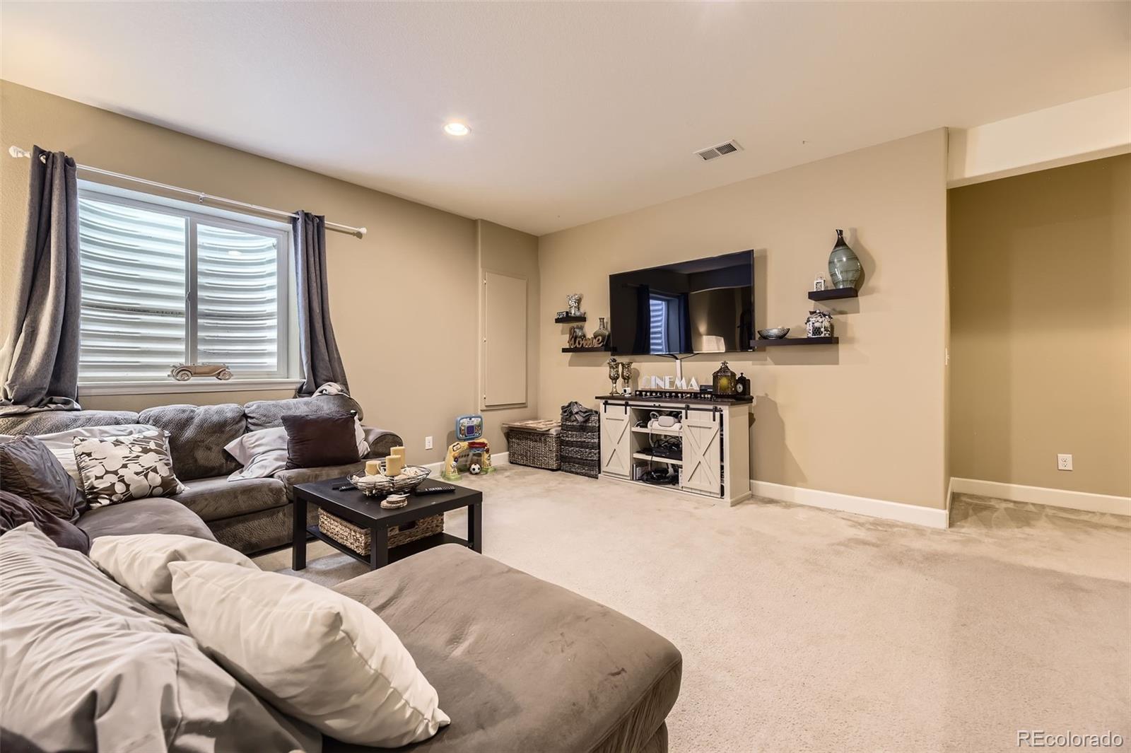 MLS Image #22 for 26072 e fremont place,aurora, Colorado