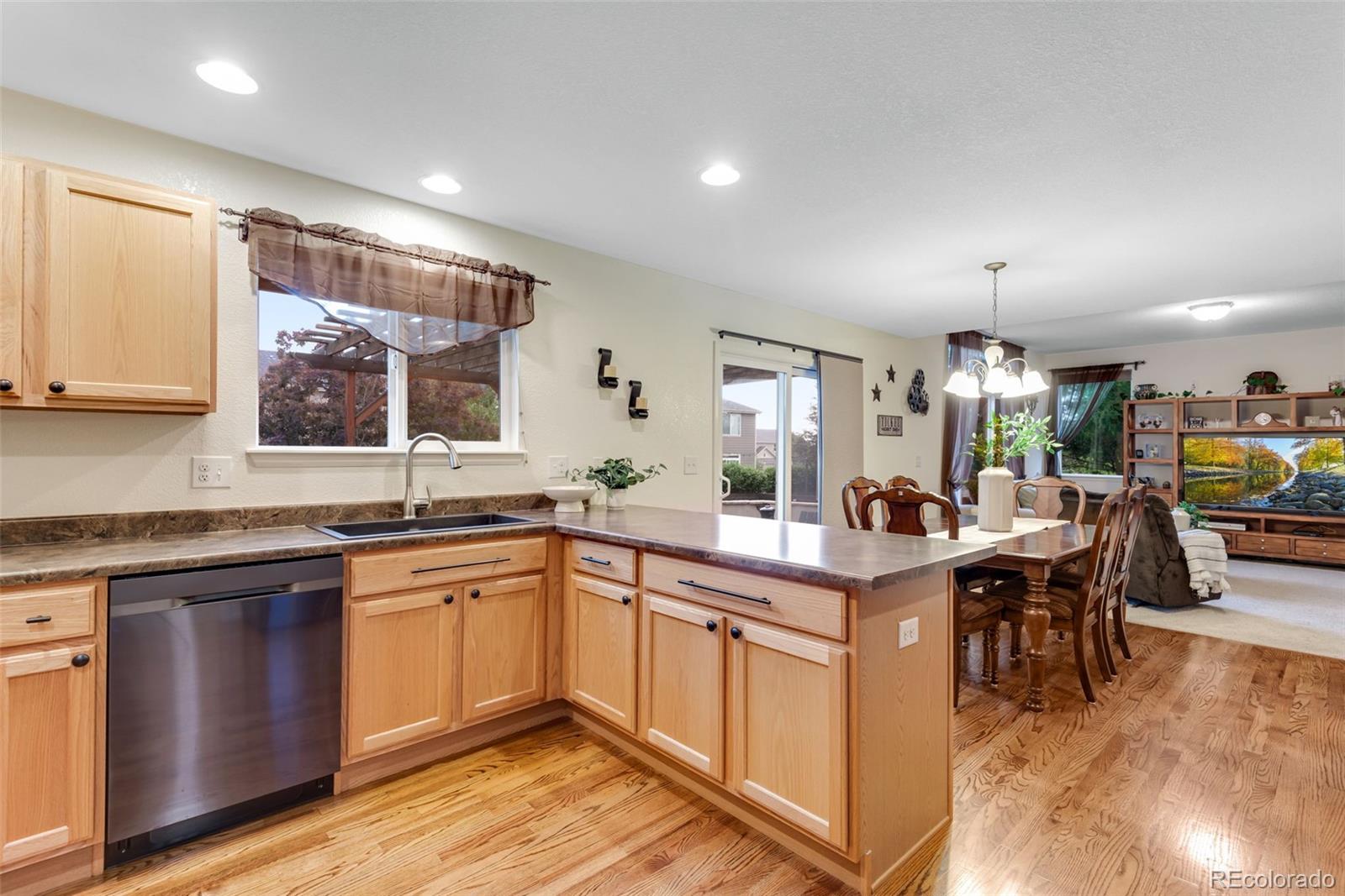 MLS Image #12 for 84  plover way,johnstown, Colorado