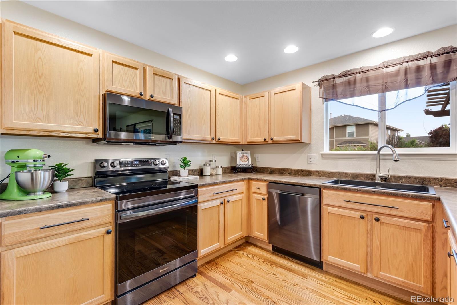 MLS Image #14 for 84  plover way,johnstown, Colorado