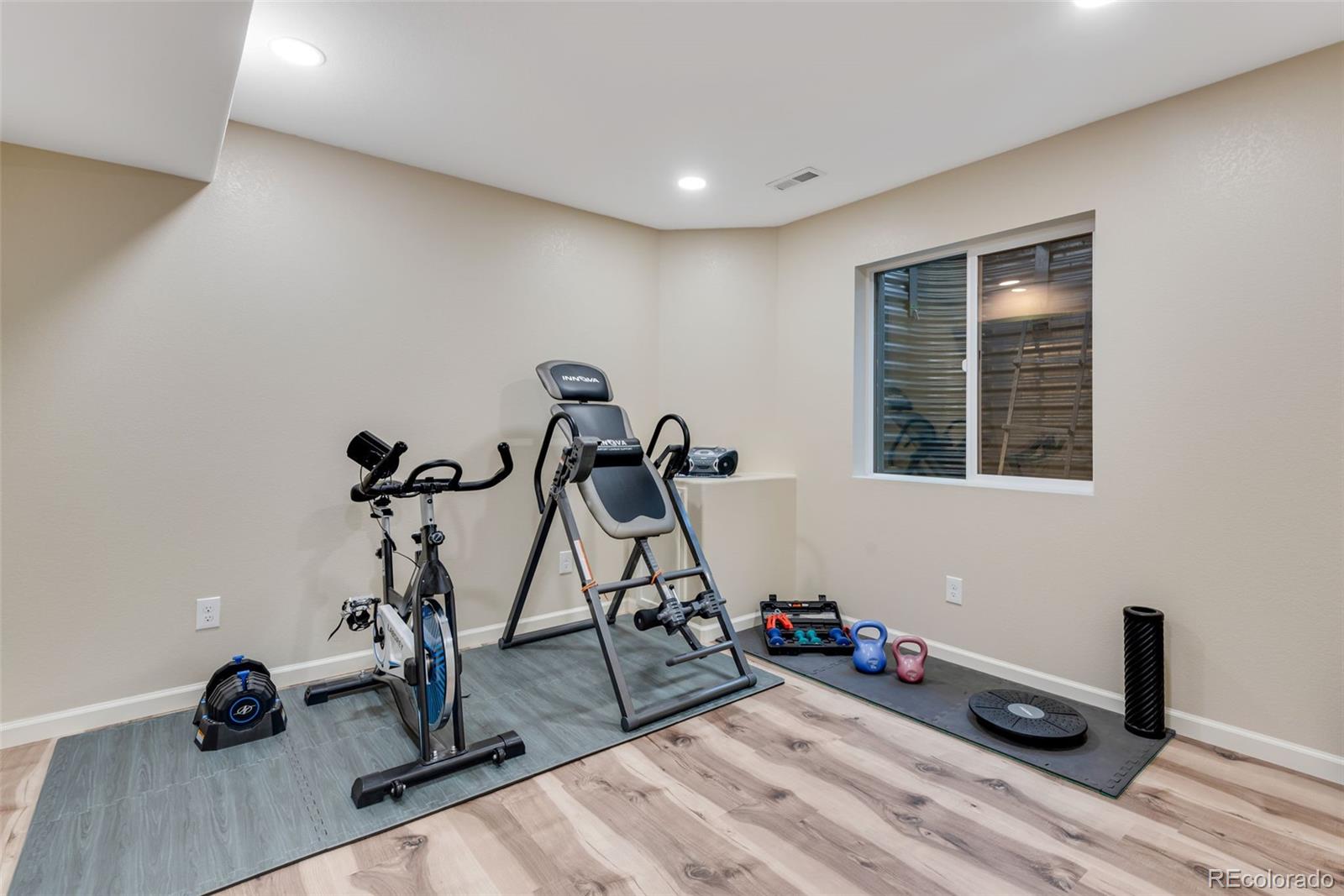 MLS Image #38 for 84  plover way,johnstown, Colorado